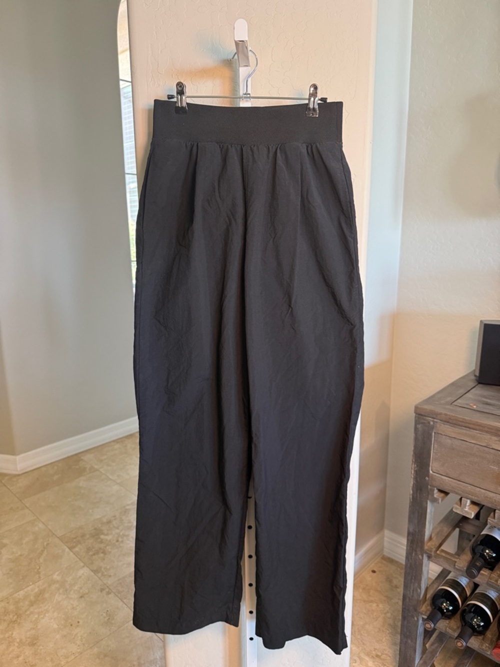 Zara Black Wide-Leg Casual Pant with pockets Tall Girl Friendly size M - Picture 1 of 9